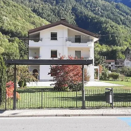 Santa Maria *